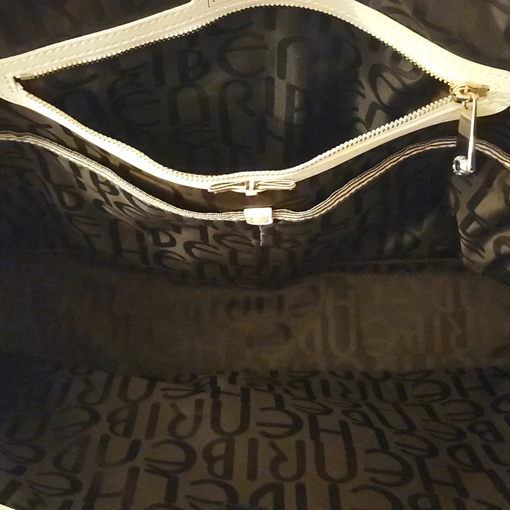 Henri Bendel Messenger/Computer Bag w/HB Wristlet